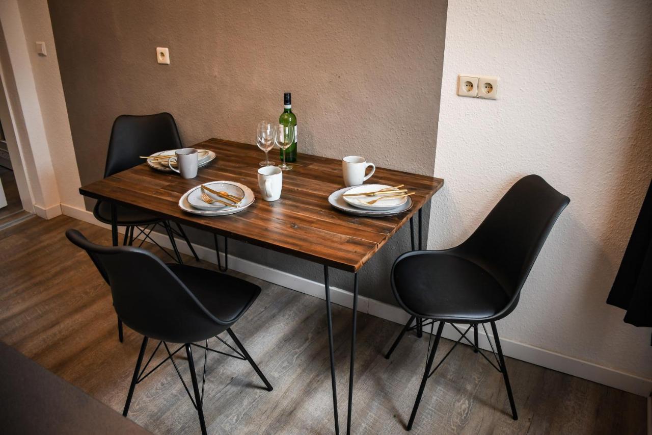 Moderne Ferienwohnung In Direkter Naehe Zur Uni, Netflix Gratis, Wlan, Waschmaschine, Geschirrspueler, Zentrum, Chemnitz Kültér fotó